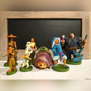 Raya And The Last Dragon Figure Playset